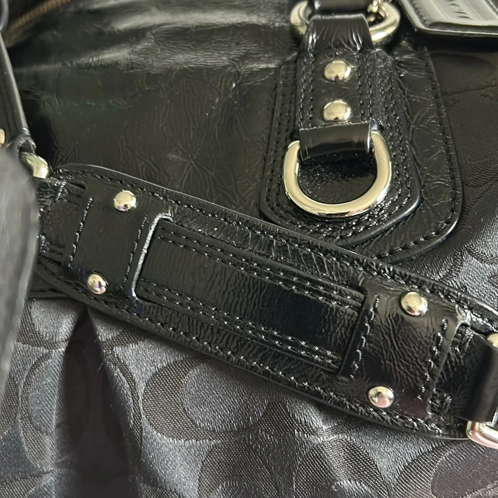 Large Coach Sachel/Shoulder Bag-Exc Condition - Picture 8 of 15